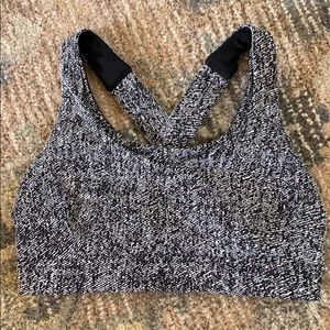 Lululemon Stash It All Bra 🤩